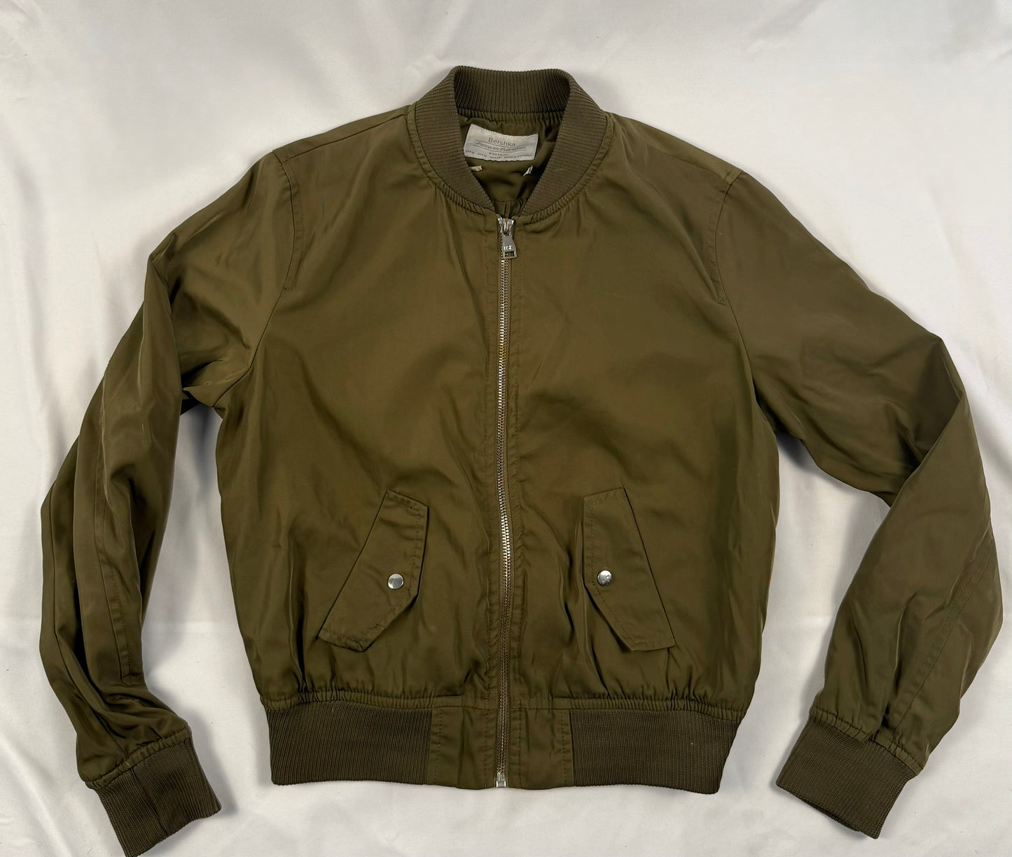 Bomberjack - BERSHKA - groen