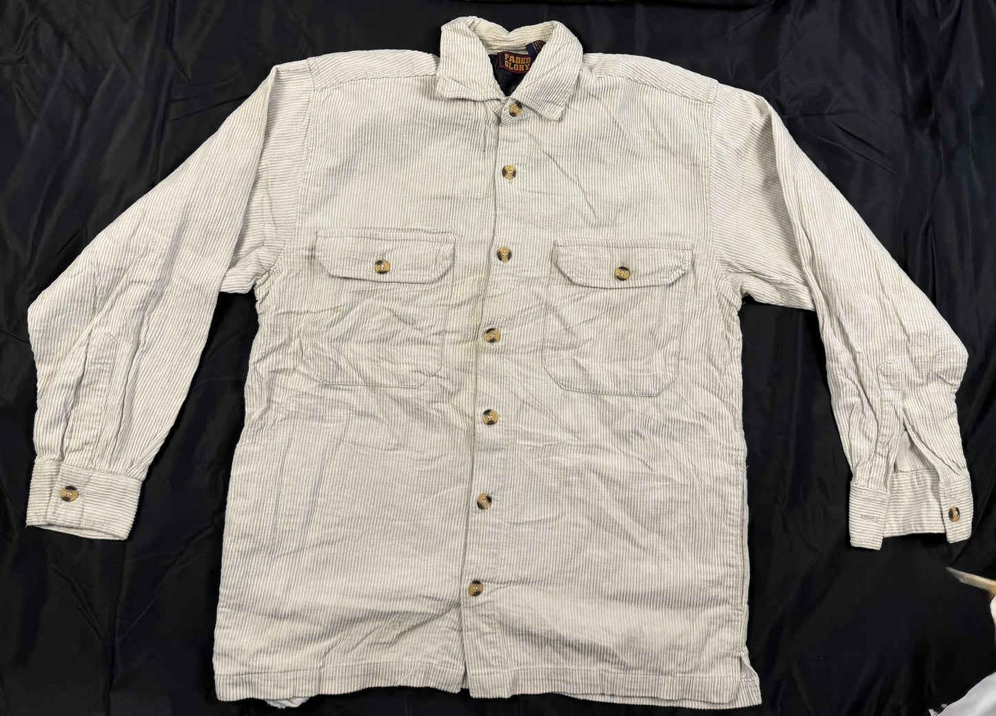 Courdey - FADED GLORY - wit